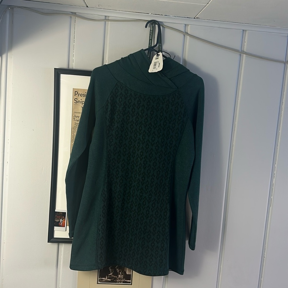 Dark Green Long-Sleeve Knit Dress with Textured Front